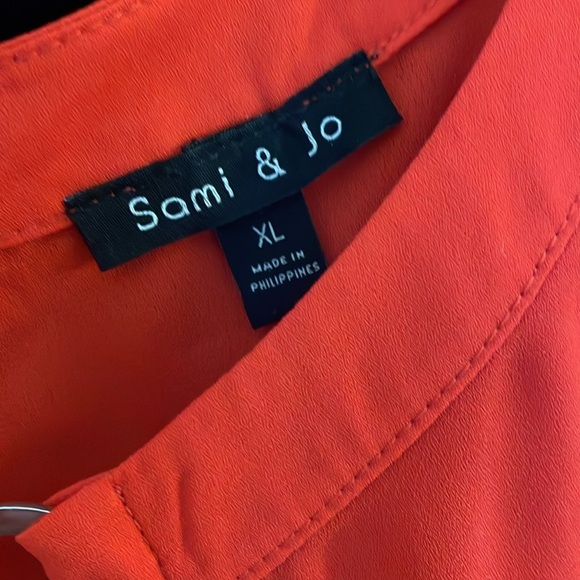 Blouse - Picture 2 of 4